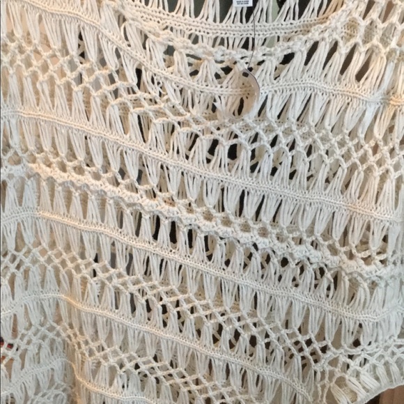 Top - Picture 3 of 3